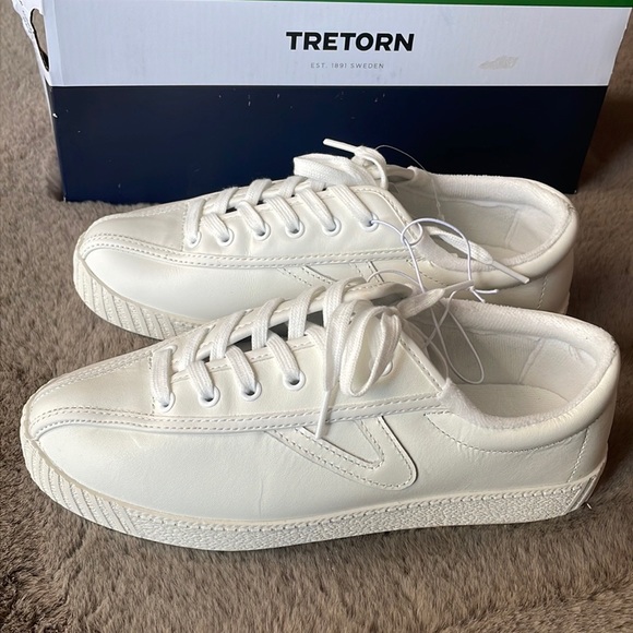 Tretorn - Women’s Leather Sneakers - Picture 2 of 8